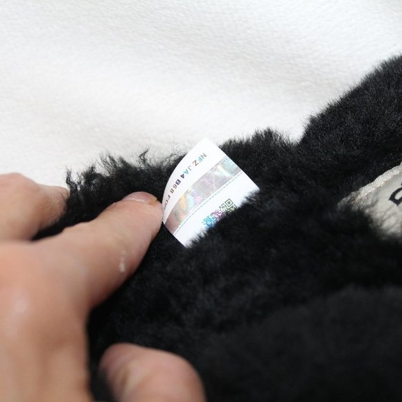 NIB UGG FUR FLIP FLOP‎ SANDALS SLIPPERS BLACK - Picture 6 of 10